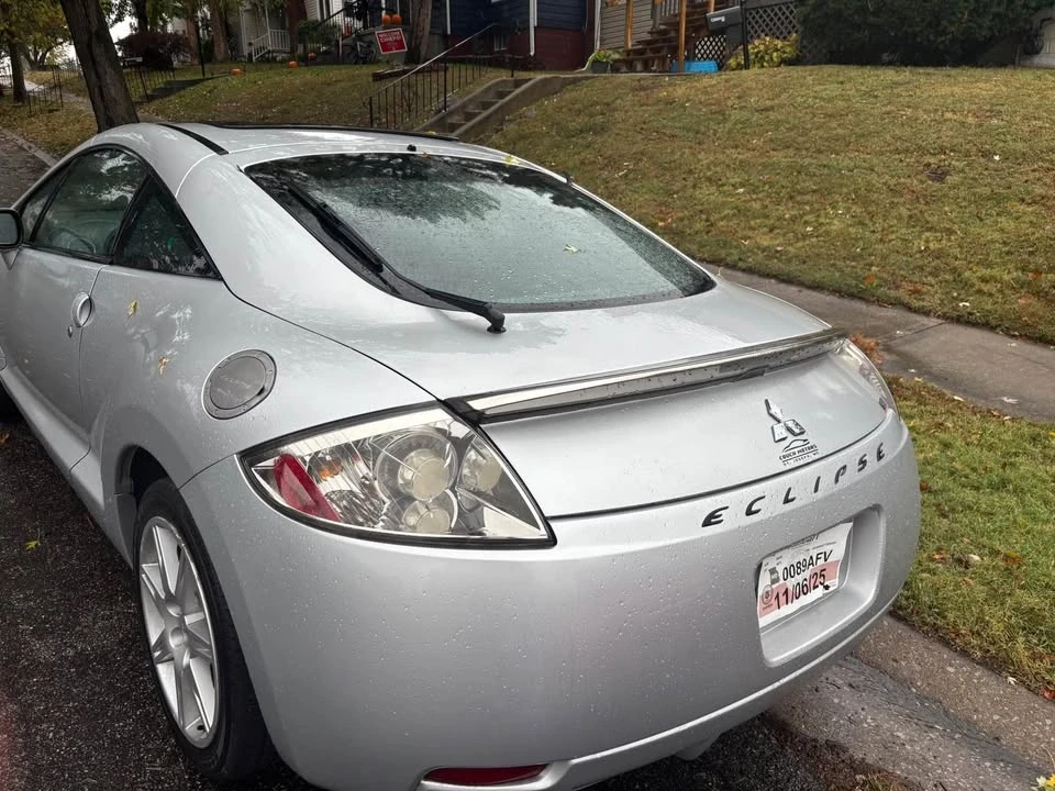 2007 Mitsubishi Eclipse 4th Gen - Image 4 of 10