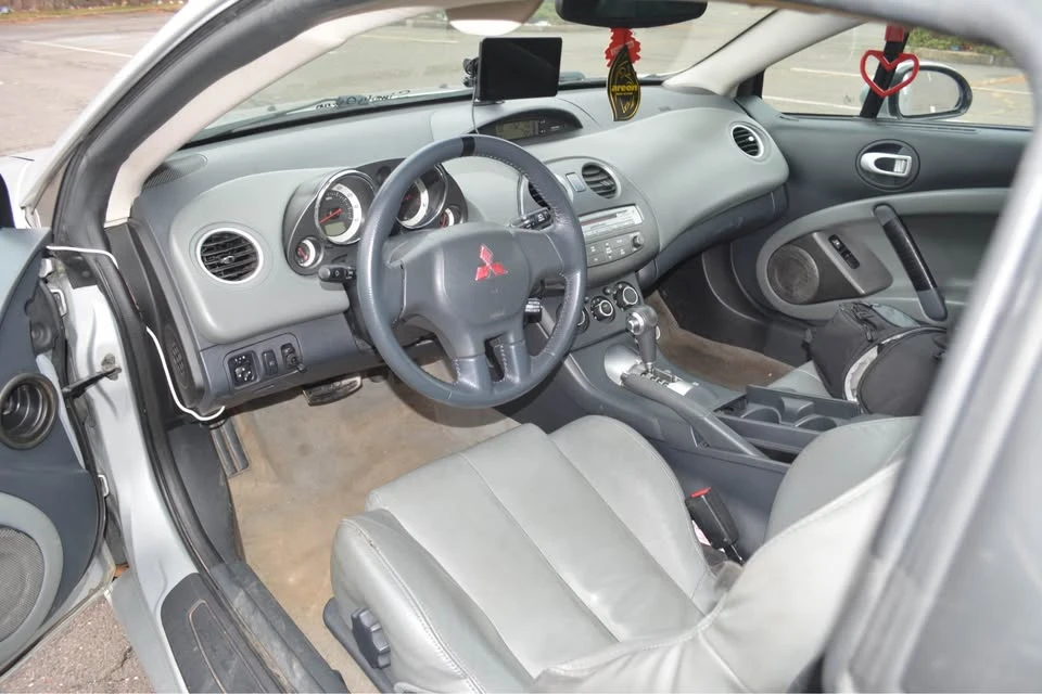 2007 Mitsubishi Eclipse 4th Gen - Image 4 of 13