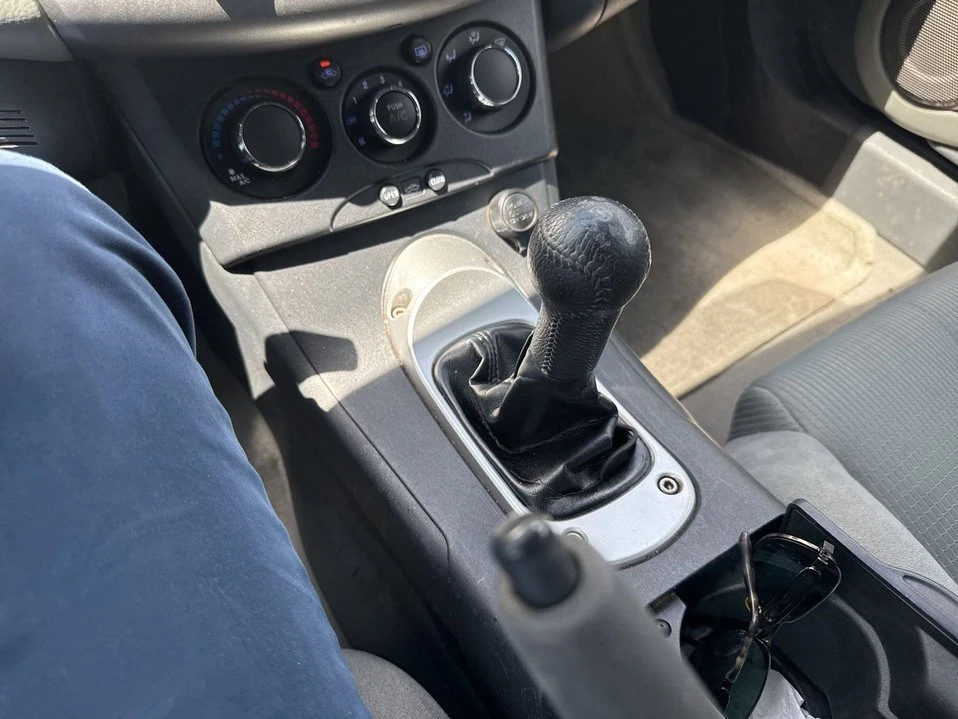 2007 Mitsubishi Eclipse 4th Gen - Image 3 of 9