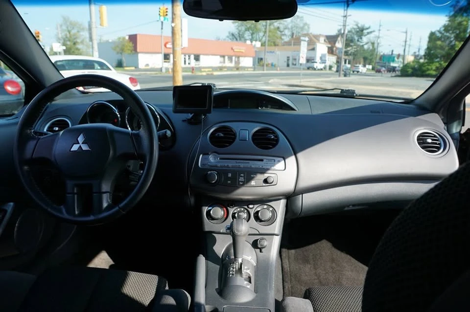 2007 Mitsubishi Eclipse 4th Gen - Image 16 of 20