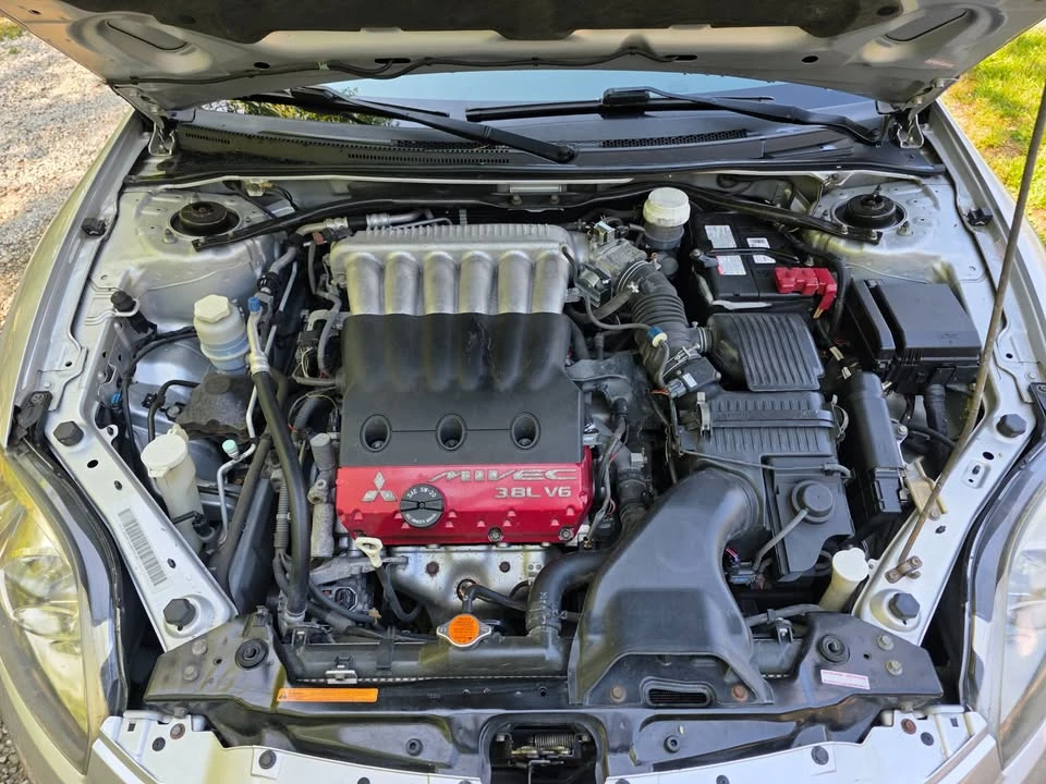 2007 Mitsubishi Eclipse 4th Gen - Image 12 of 16