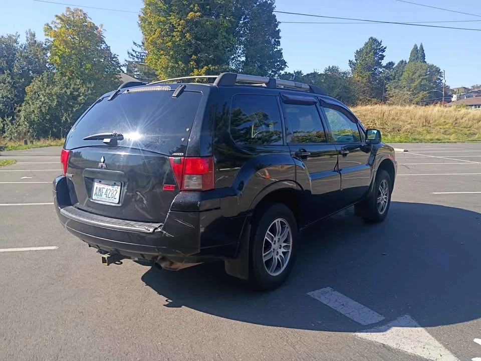 2007 Mitsubishi Endeavor - Image 5 of 15