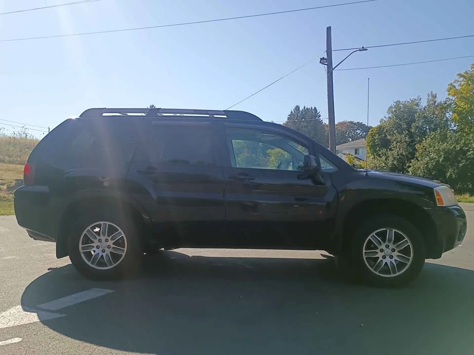 2007 Mitsubishi Endeavor - Image 4 of 15