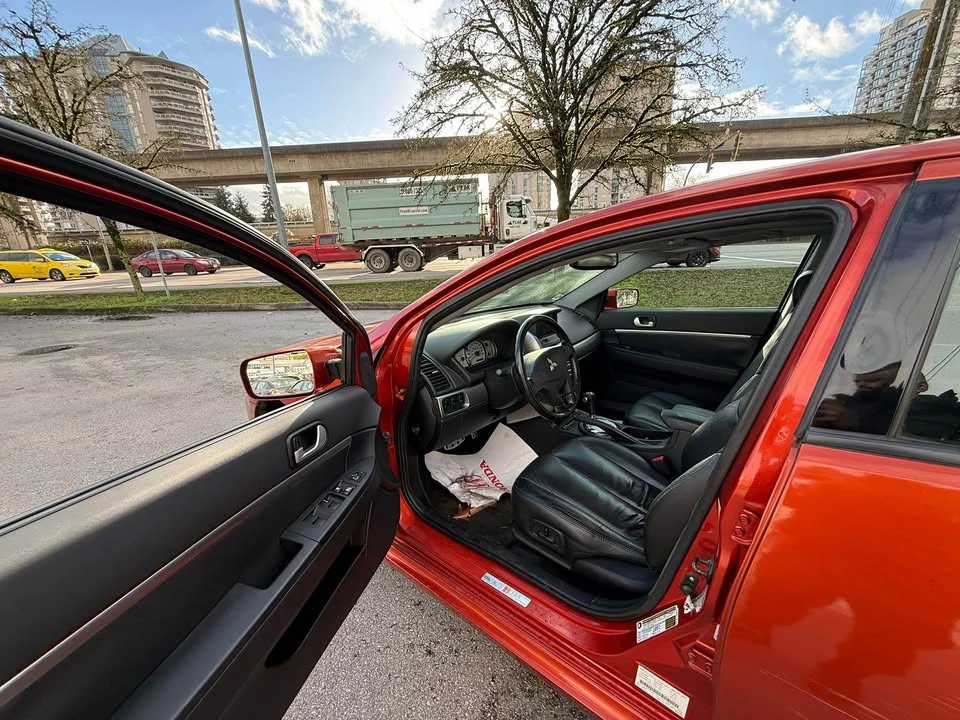 2007 Mitsubishi Galant 8th Gen - Image 11 of 17