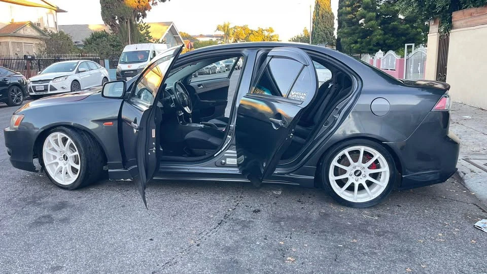 2007 Mitsubishi Lancer Evolution IX 8th Gen - Image 6 of 7