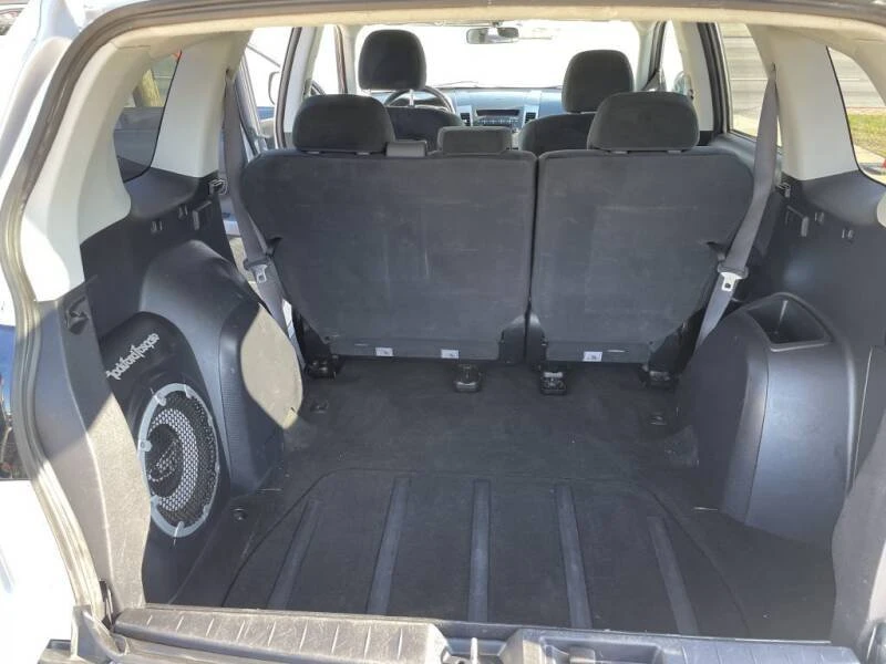 2007 Mitsubishi Outlander - Image 14 of 19