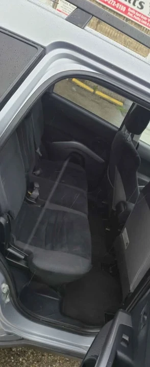 2007 Mitsubishi Outlander - Image 9 of 13