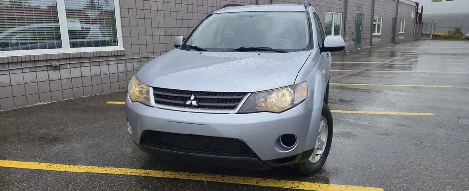 2007 Mitsubishi Outlander - Image 5 of 13