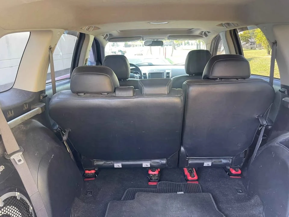 2007 Mitsubishi Outlander - Image 7 of 17