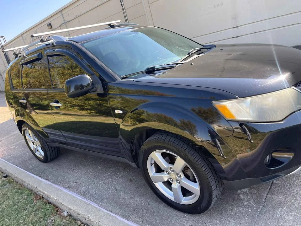 2007 Mitsubishi Outlander - Image 12 of 17