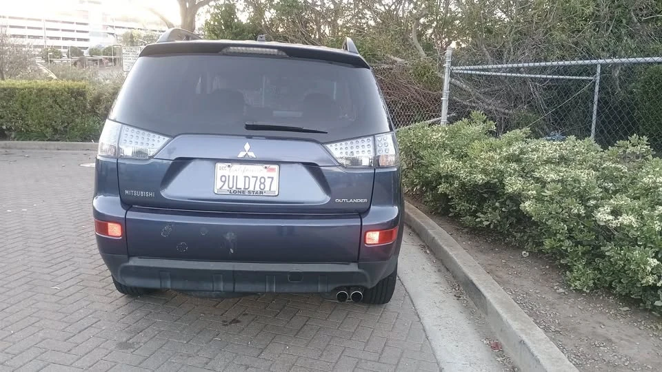 2007 Mitsubishi Outlander - Image 4 of 7