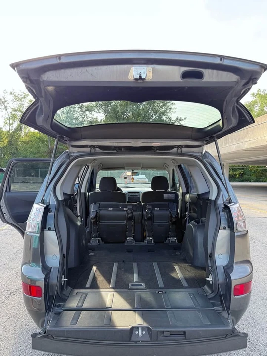 2007 Mitsubishi Outlander - Image 3 of 10