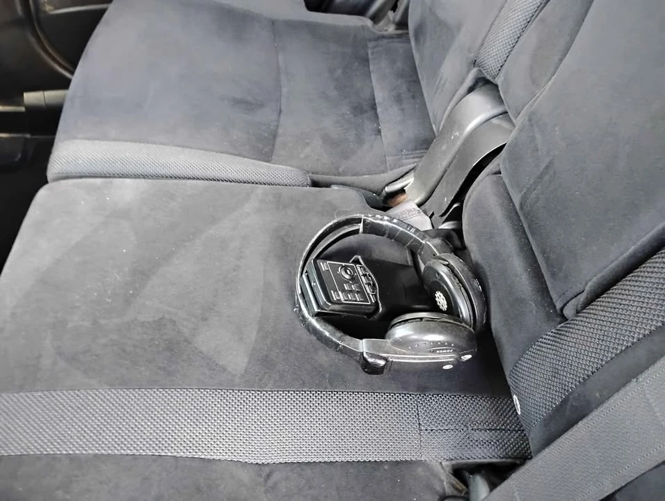 2007 Mitsubishi Outlander - Image 7 of 13