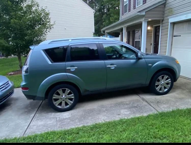 2007 Mitsubishi Outlander - Image 3 of 7