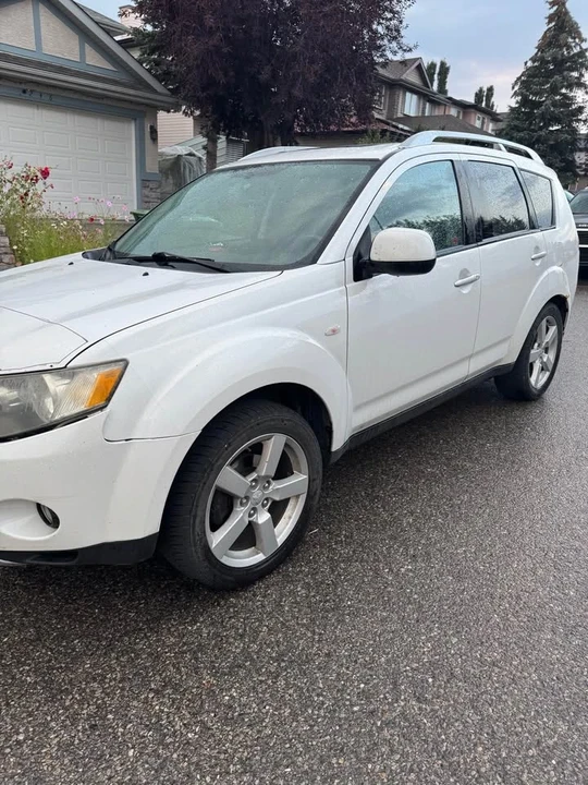 2007 Mitsubishi Outlander - Image 7 of 10