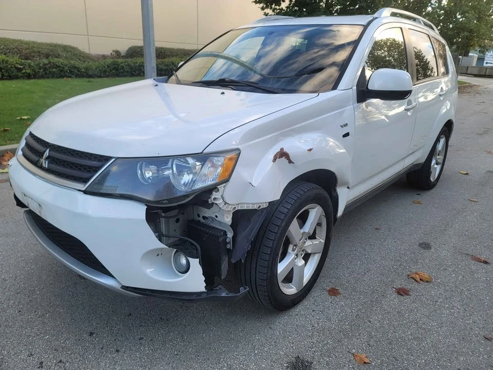 2007 Mitsubishi Outlander - Image 2 of 17