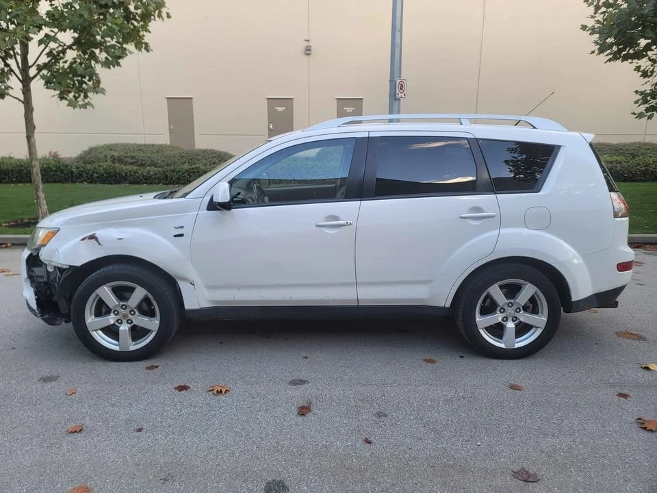 2007 Mitsubishi Outlander - Image 6 of 17