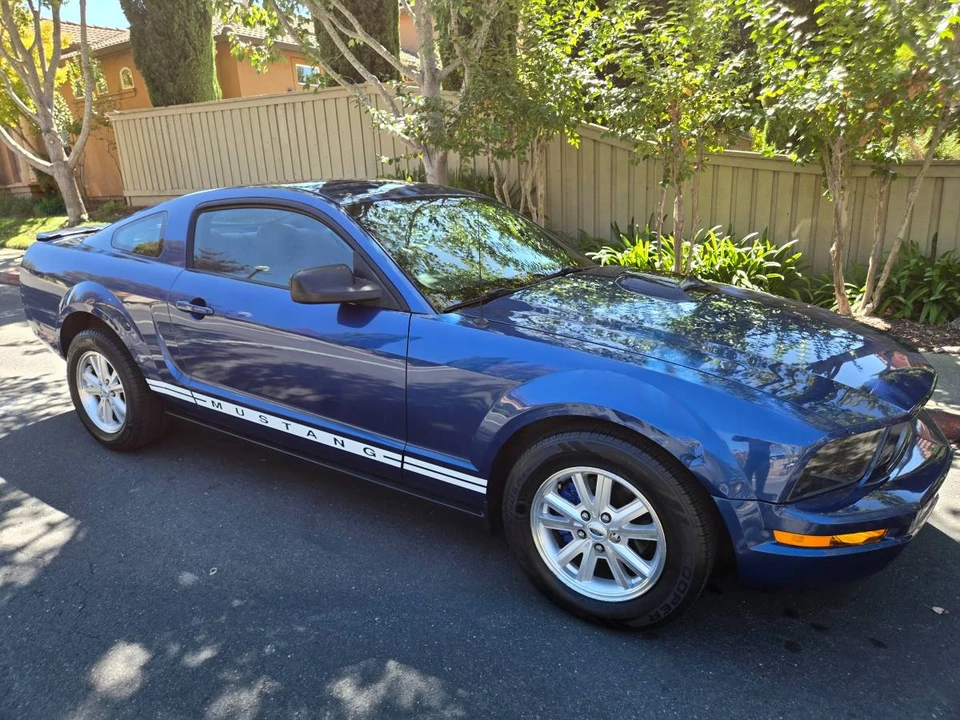2007 Ford S197 Mustang - Image 8 of 21