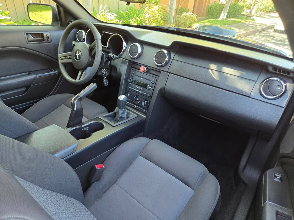 2007 Ford S197 Mustang - Image 14 of 21