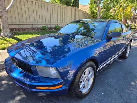 2007 Ford Mustang Coupe