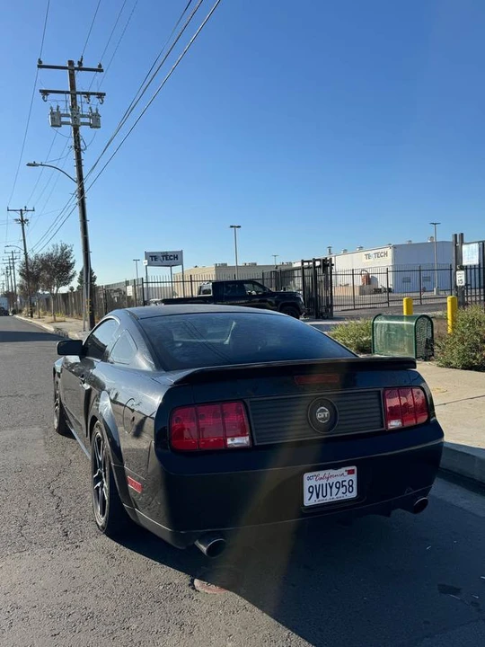 2007 Ford S197 Mustang - Image 2 of 9