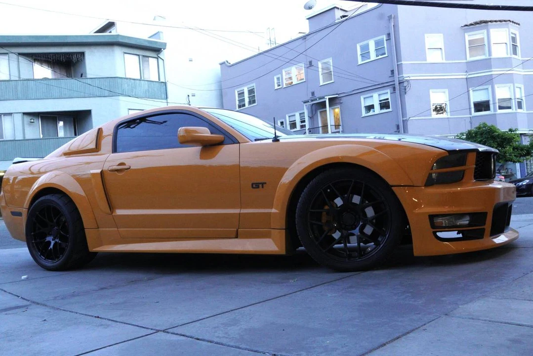 2007 Ford S197 Mustang - Image 11 of 24