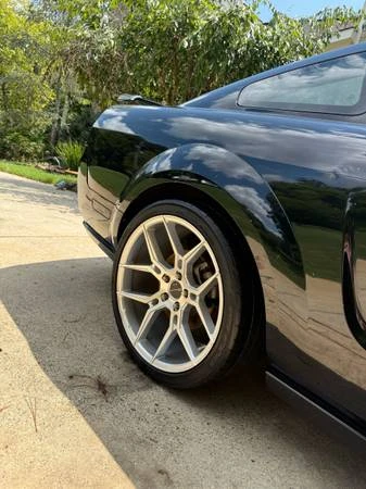 2007 Ford S197 Mustang - Image 8 of 11