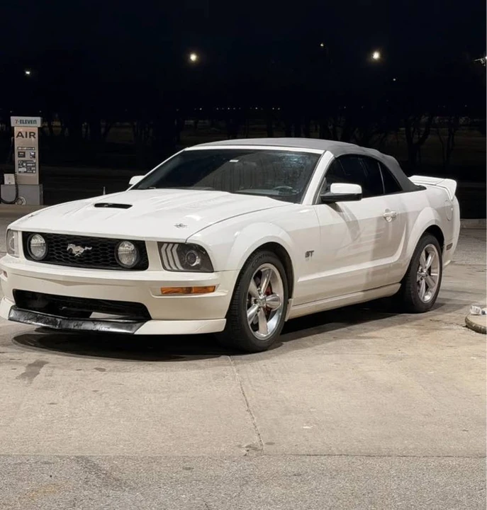 2007 Ford S197 Mustang GT - Image 8 of 10