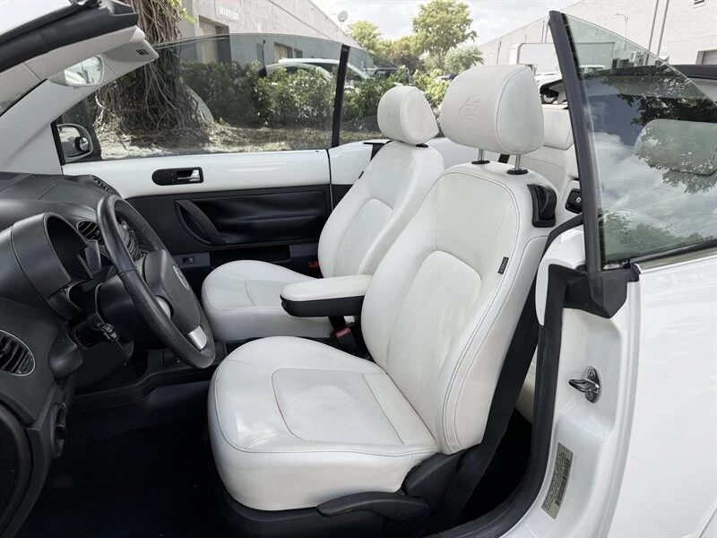 2007 Volkswagen New Beetle - Image 21 of 21