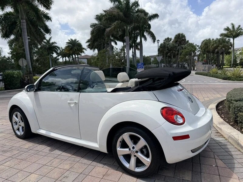 2007 Volkswagen New Beetle - Image 7 of 21
