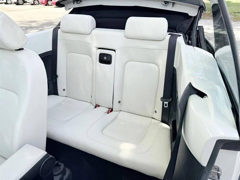 2007 Volkswagen New Beetle - Image 20 of 21