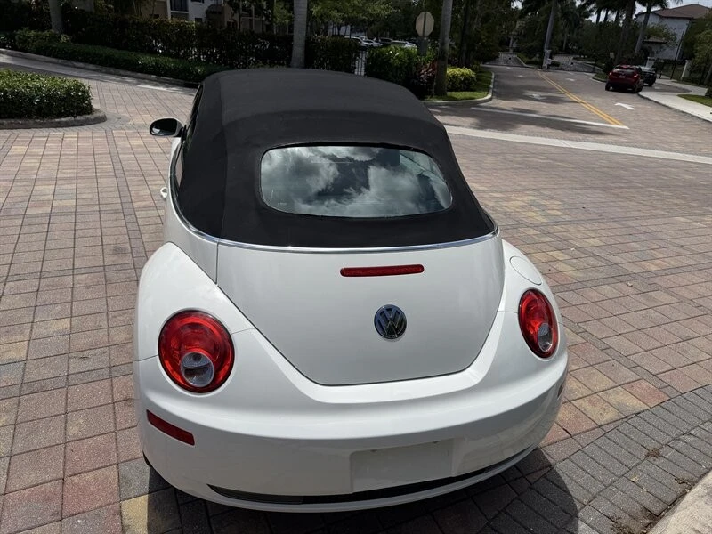 2007 Volkswagen New Beetle - Image 5 of 21