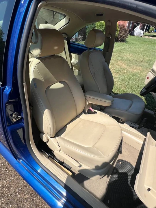 2007 Volkswagen New Beetle - Image 16 of 20