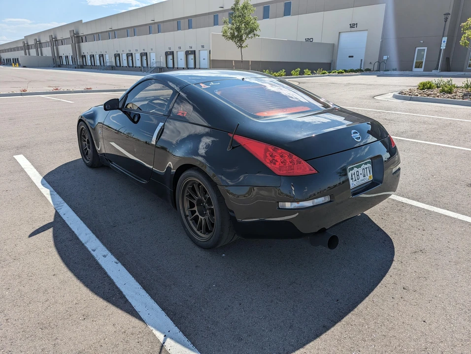 2007 Nissan 350Z 5th Gen - Image 11 of 31