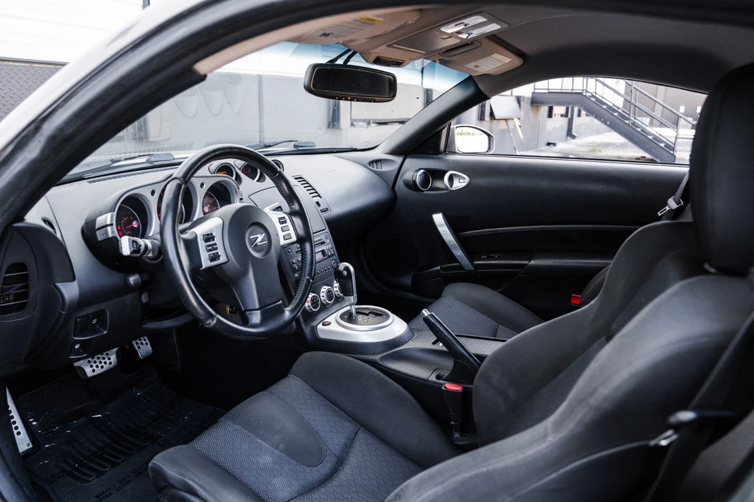 2007 Nissan 350Z 5th Gen - Image 2 of 31