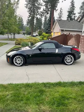 2007 Nissan 350Z Enthusiast Roadster 2D