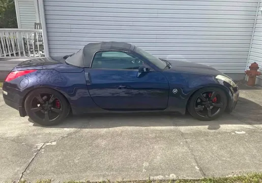 2007 Nissan 350Z Enthusiast Roadster 2D