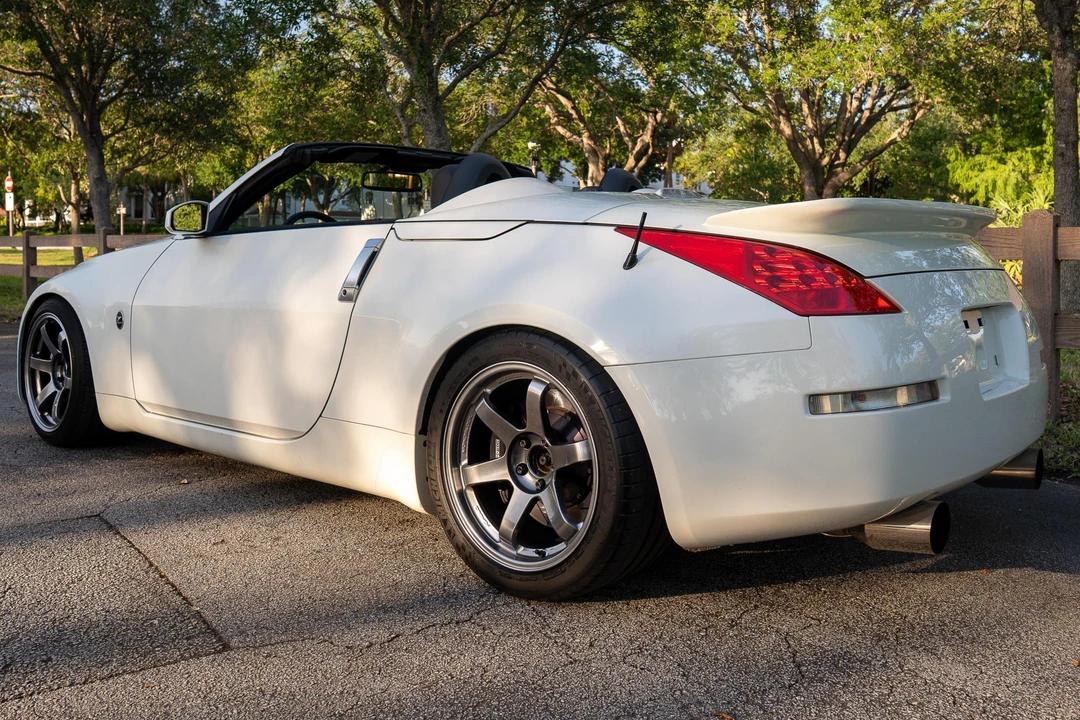 2007 Nissan 350Z 5th Gen - Image 4 of 31