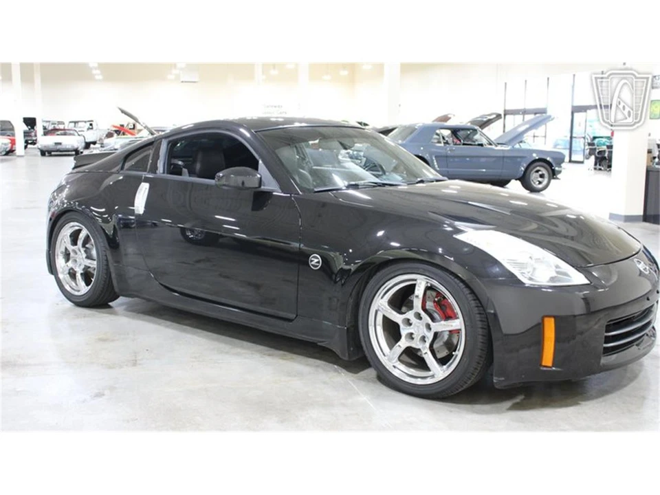 2007 Nissan 350Z 5th Gen - Image 2 of 31