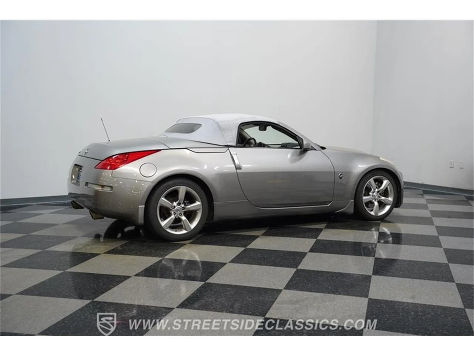 2007 Nissan 350Z 5th Gen - Image 12 of 31