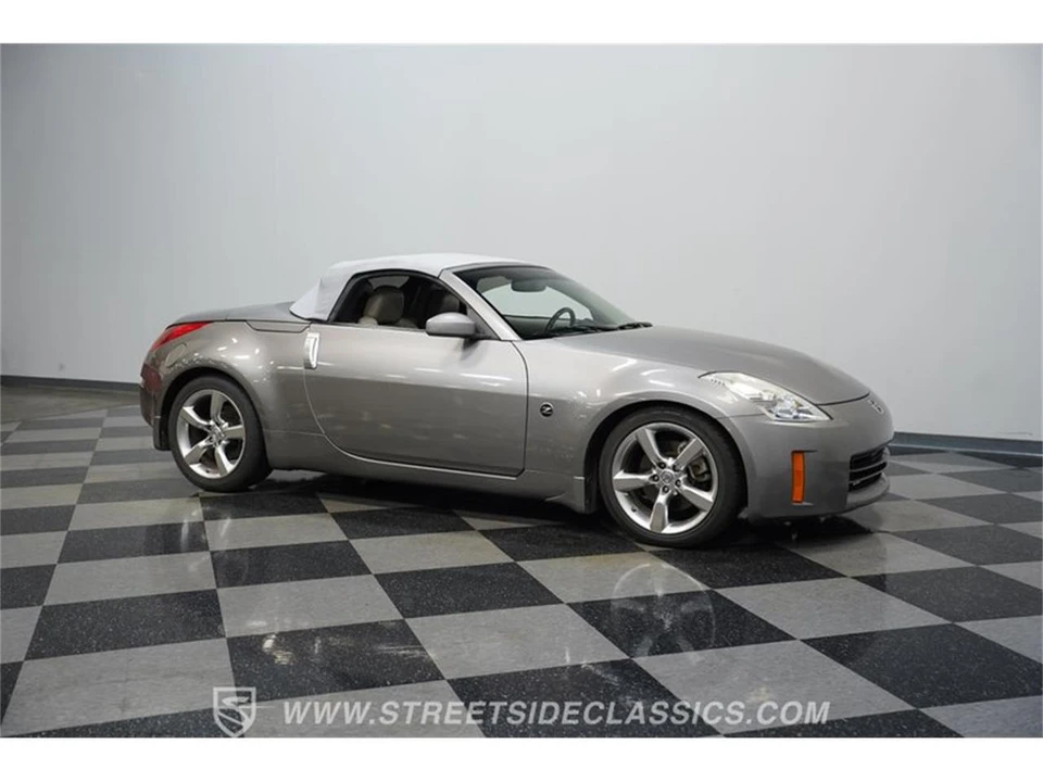 2007 Nissan 350Z 5th Gen - Image 14 of 31