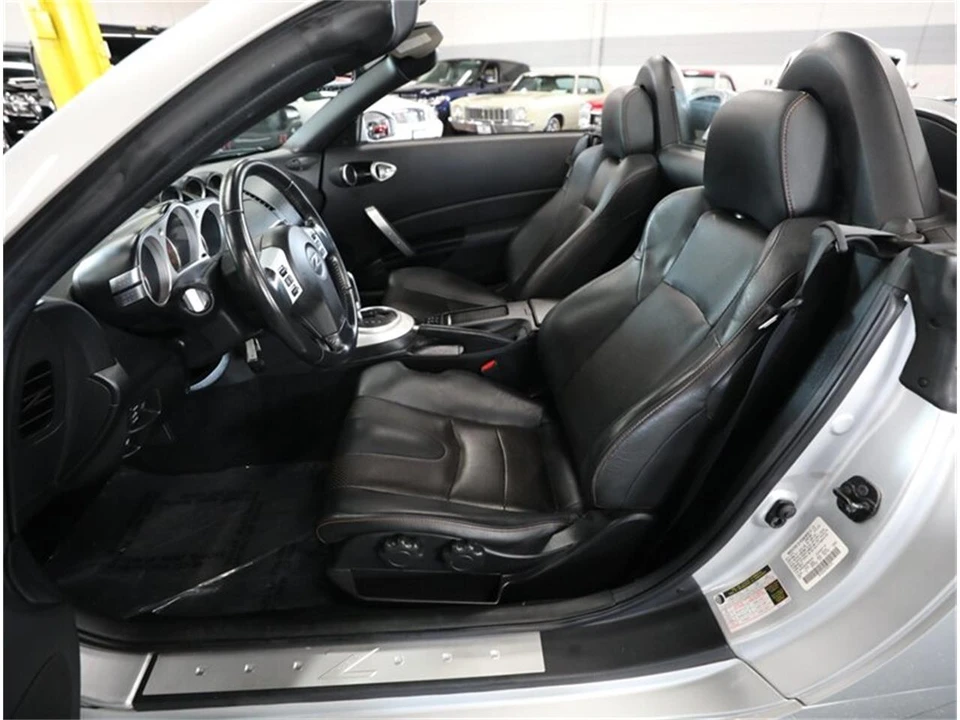2007 Nissan 350Z 5th Gen - Image 25 of 31