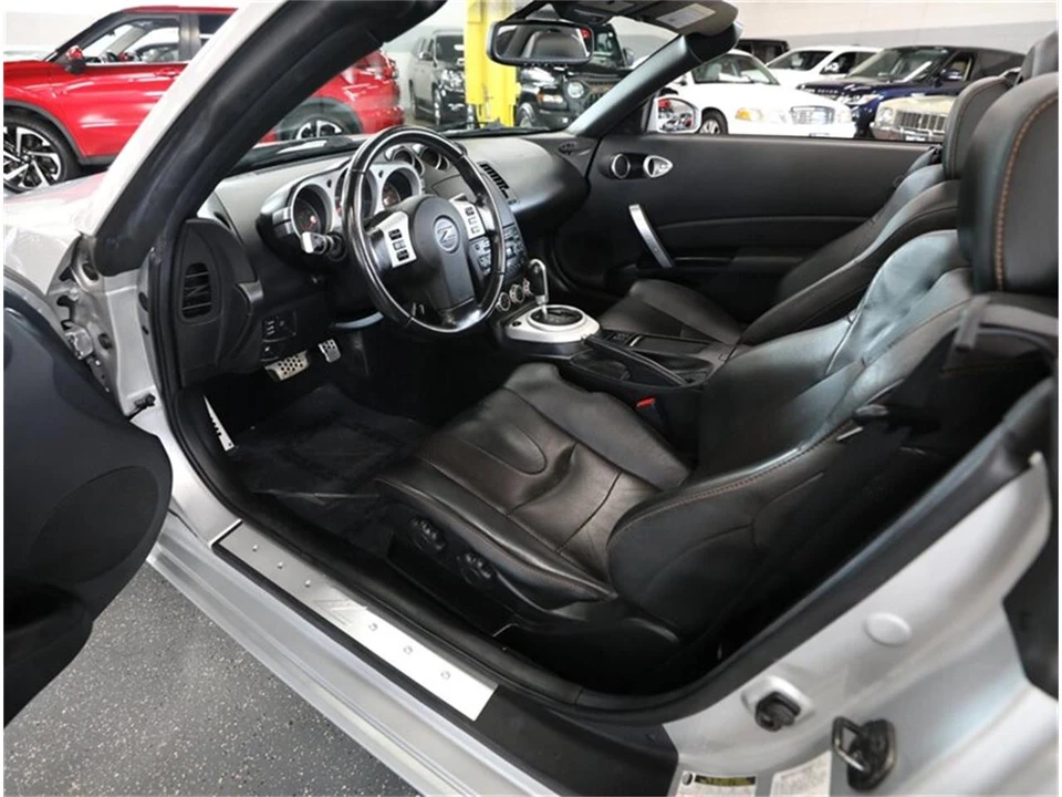 2007 Nissan 350Z 5th Gen - Image 24 of 31