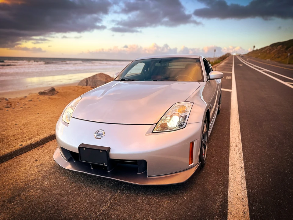 2007 Nissan 350Z 5th Gen - Image 2 of 31