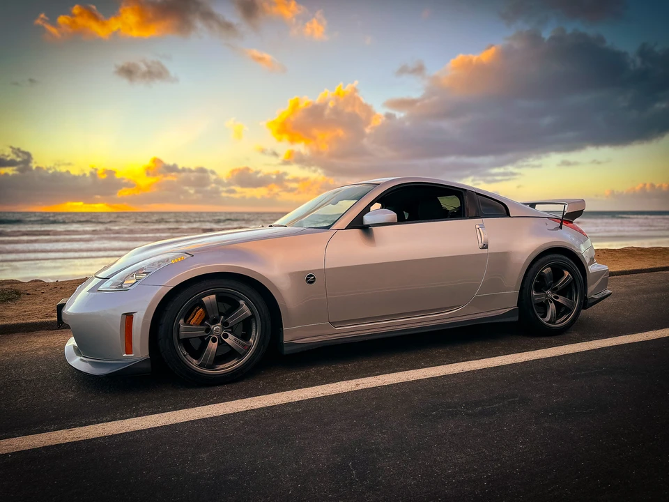 2007 Nissan 350Z 5th Gen - Image 9 of 31