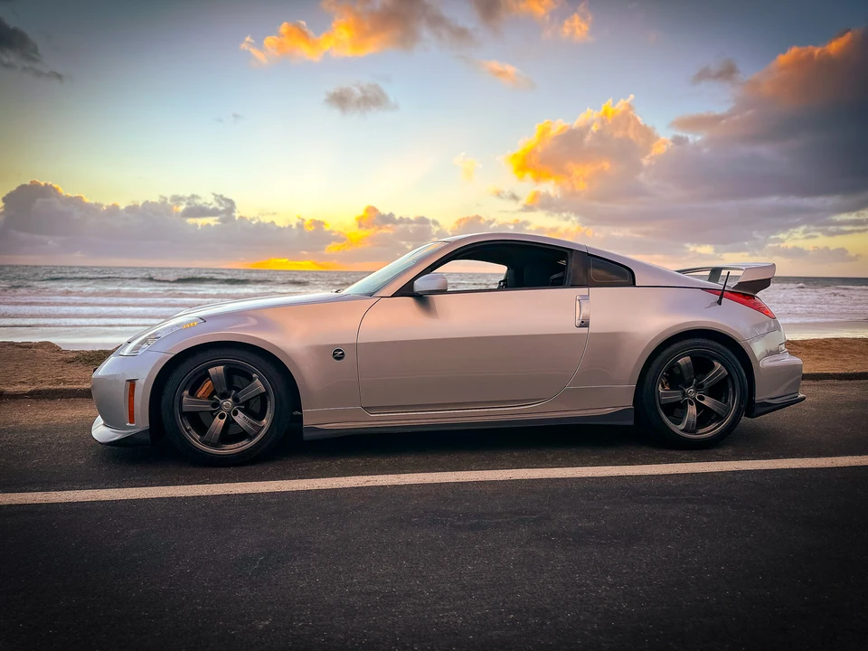 2007 Nissan 350Z 5th Gen - Image 11 of 31