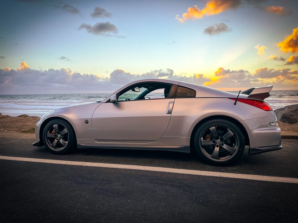 2007 Nissan 350Z 5th Gen - Image 14 of 31