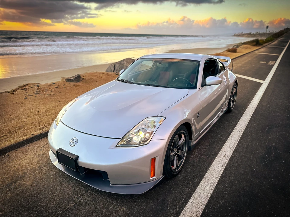 2007 Nissan 350Z 5th Gen - Image 3 of 31