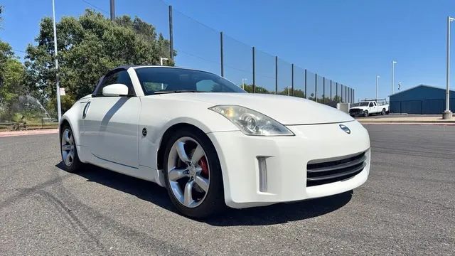 2007 Nissan 350Z Touring Roadster