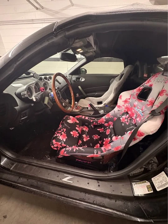2007 Nissan Z - Image 6 of 12